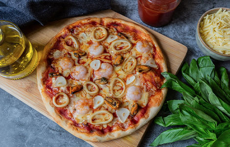 Seafood Pizza